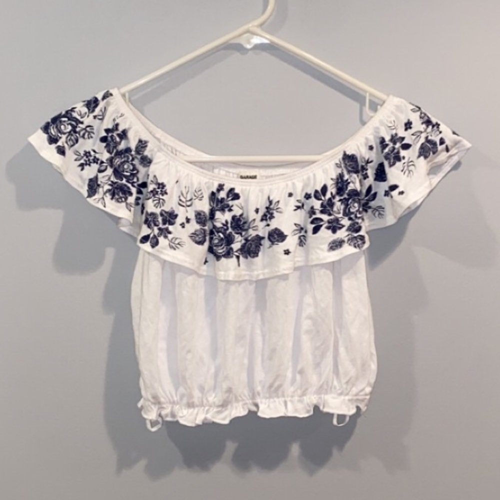 NWOT off the shoulder crop top